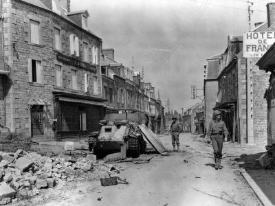 35th Infantry Division Troops And Wrecked Flakpanzer 38(t) In Tessy Sur Vire France 1944