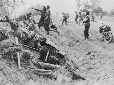 British Troops Break Through Caen France Normandy 1944