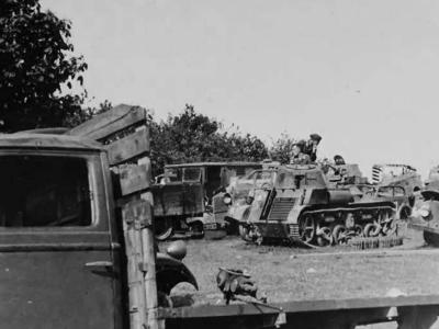 AMR 33 in a scrap yard