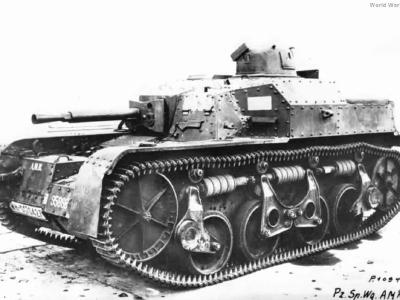 Captured french tank destroyer AMR 35 ZT 3