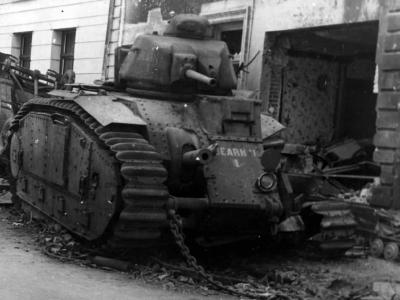 B1 bis tank #401 of the 37th BCC named Bearn II – Beaumont rue Madame, Belgium 1940