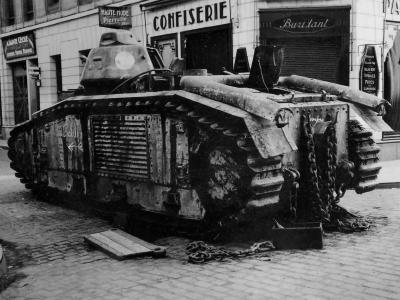 B1 bis 260 named Ouragan of the 8e BCC – Guise France 1940, rear