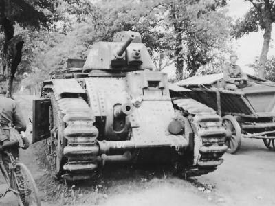 RENAULT Char B1 tank number 107 of the 511st RCC named Reims