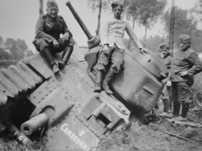 B1 bis tank number 455 of the 46th BCC named Cambronne