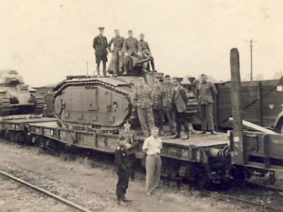 Char B1 bis tank rail transport