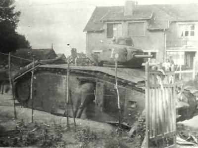 French Char B1 bis tank 7