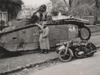 French Char B1 bis tank Verdun II Moulounge