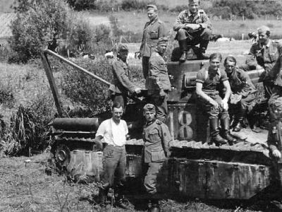 Renault D1 18 of the 67 BCC