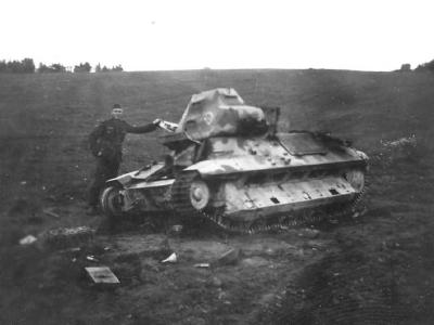 French light infantry tank FCM 36
