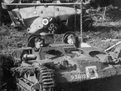 Overturned tank H35 number 36 and Renault UE