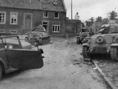 Hotchkiss H-38 tanks