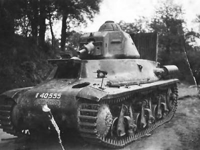 Hotchkiss H-38 tank 40555