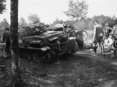 Hotchkiss H39 tank 8