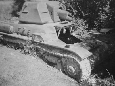Renault R 35 french light infantry tank