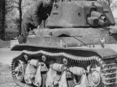 Renault R35 french light tank