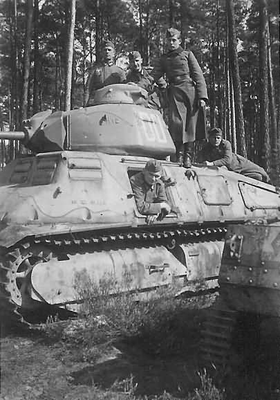 Char De Cavalerie Somua S-35 Tank Photo | World War Photos