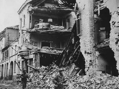 9th Army Soldiers In Linnich 27.12.1944 Germany