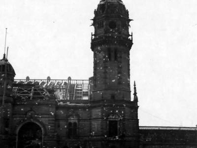 Haupt Bahnhof main railway station Koln 1945