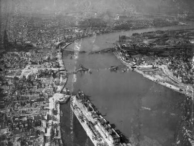 Ruins Of Koln Hohenzollernbrucke Rheinauhafen 1945