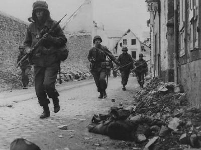 US Army in Koblenz Moselweiss Koblenzer Strasse Bahnhofsweg March 1945