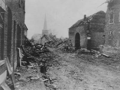 US Army troops of the 104th Divison Duren Merken Paulstrasse St. Peter 18 12 1944