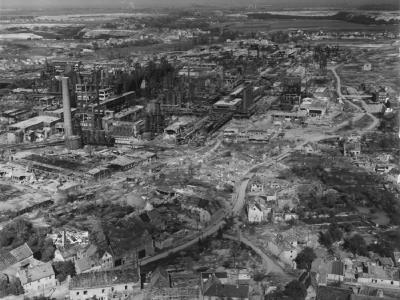 oil refinery at Lutzkendor 1945