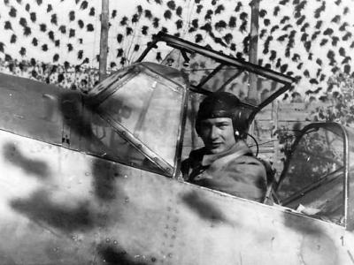 Bf109 E of the 4.JFS 4 Monchengladbach 1941 9
