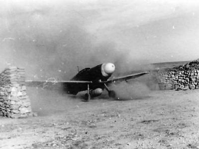 Bf 109F of the 5/JG 27 on start Martuba Africa 1942 2