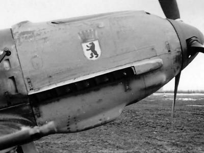 Bf 109 E II/JG 27 with Gruppenwappen 1941