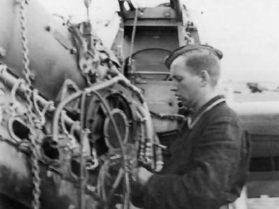 Engine Bf109 E of the 7/JG 26, Essen-Mülheim 1940