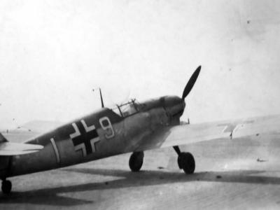 Messerschmitt Bf109D white 9
