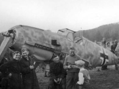 Disassembled for transport Bf 109 E