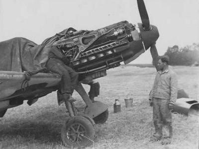 Messerschmitt Bf 109 LG 2 engine