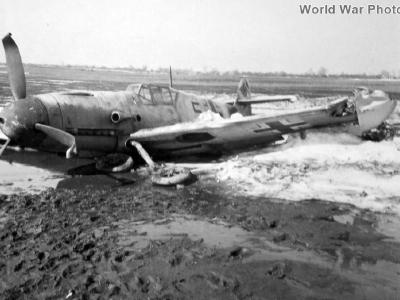 Crashed Bf 109 F „5”