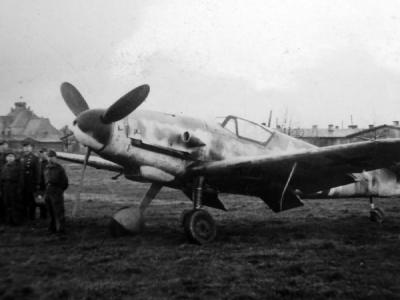 Bf 109 K-4 „Kurfurst” with Erla Haube 1944