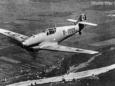 Bf 109V-4 D-IOQY in flight