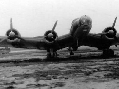 BV 142 V2/U1 coded PC+BC WNr 219 of the 2./Aufkl. St. Ob. d. L. – frontal view