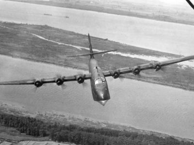 Blohm & Voss BV222 V1 in flight