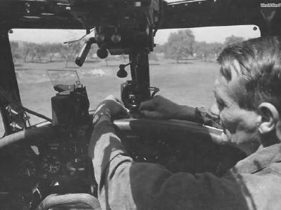 Do 217E cockpit 1942