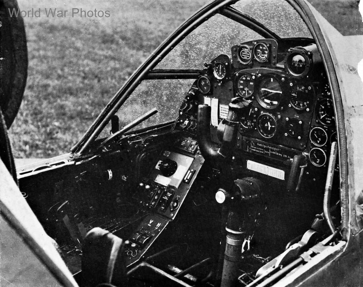 Do 335 cockpit | World War Photos