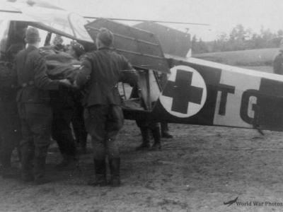 Fi 156D 9