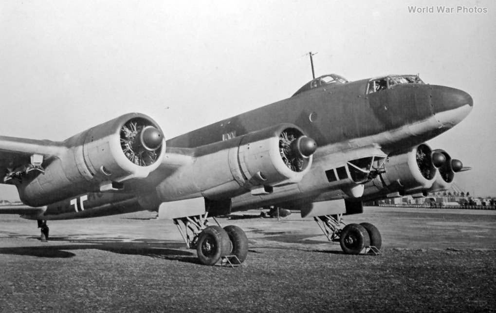 Focke-Wulf Fw 200C-1 Condor BS+AG 1940 | World War Photos