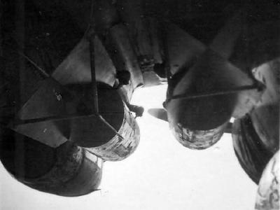 bombs mounted under Fw200