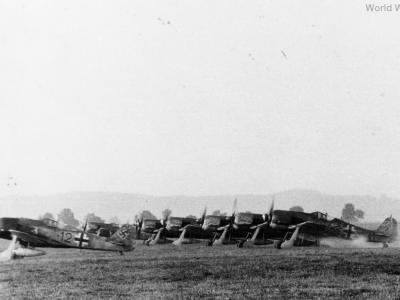 Fw 190 A-8 of the JG3 taking off