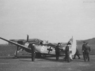 Crashed Fw190 from JG26