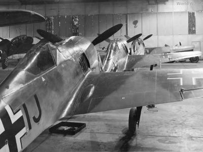 Fw 190A-0 inside the flight hangar