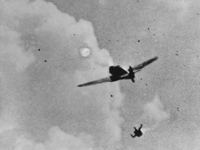 Luftwaffe pilot bails out of his Focke-Wulf 190
