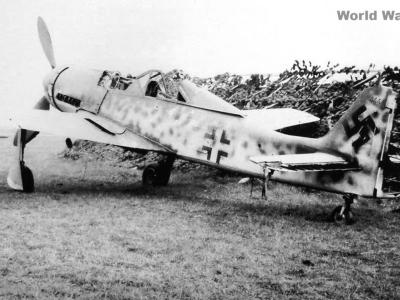 Abandoned Fw 190D-9 631444