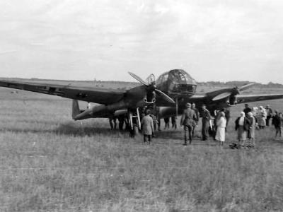 Fw 189 on a grass landing ground