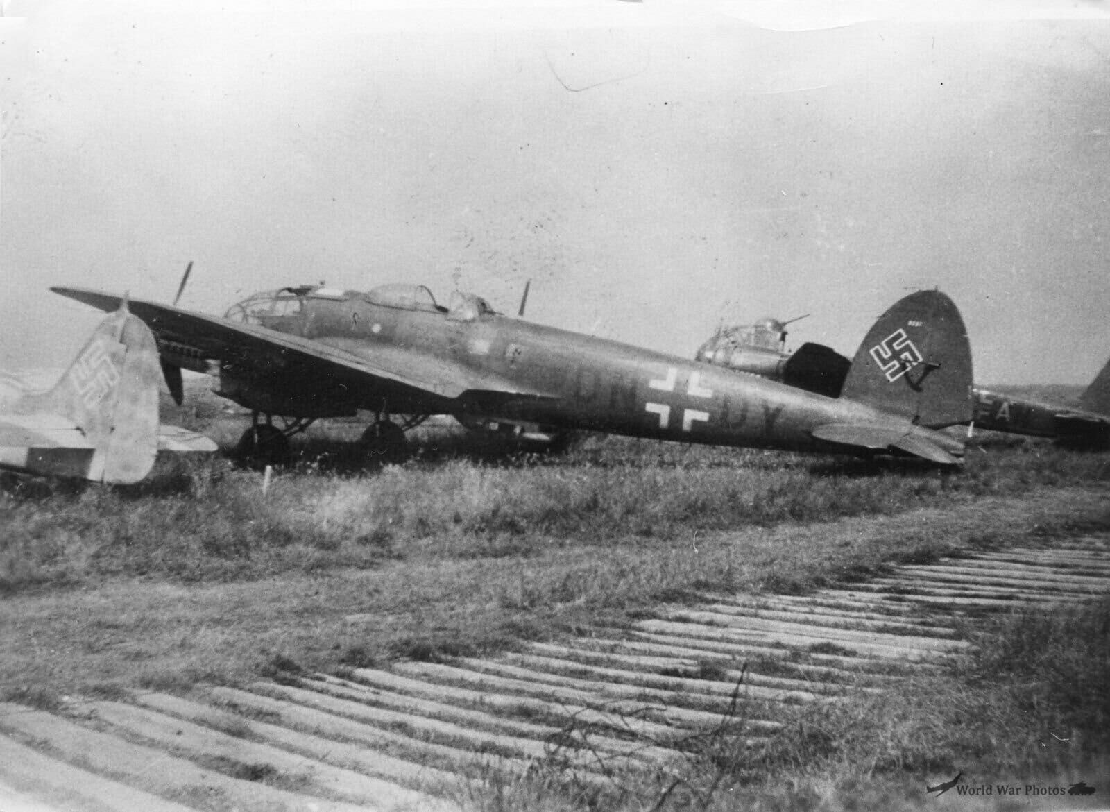 He 111H-16 DN DY Hamburg 1945